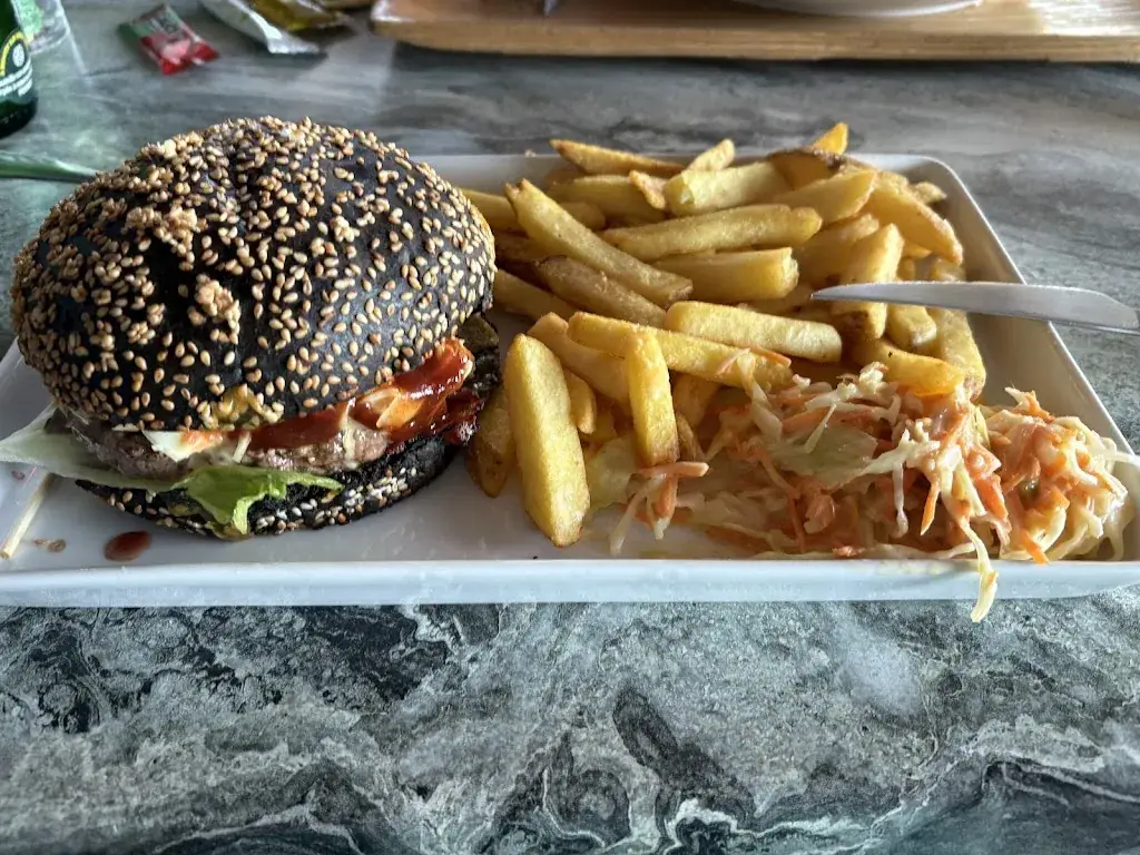 Accueil YTB Techno_Le Skáli - Snack Bar_Arlanc_review