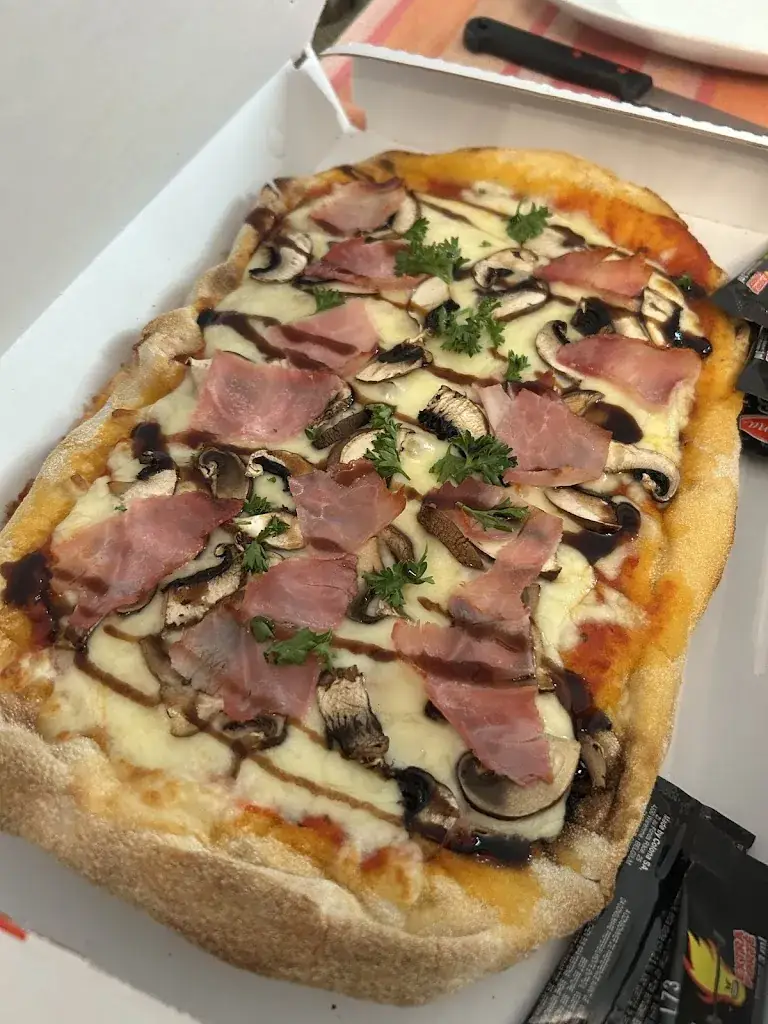 Mélanie Guarneri_Storia Della Pasta_Lorette_review