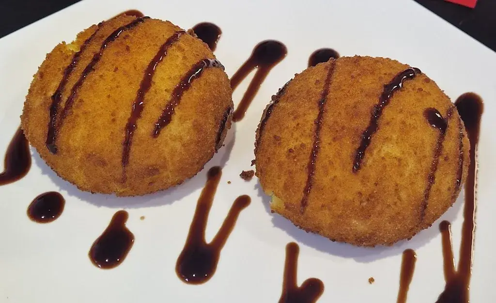 Karinette Ponce_Storia Della Pasta_Lorette_review