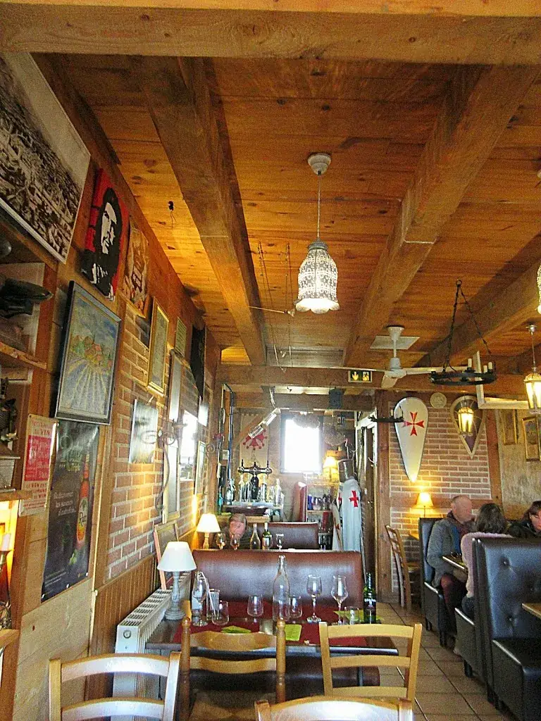 Peter Horsam_L'Oltis_Capdenac_review