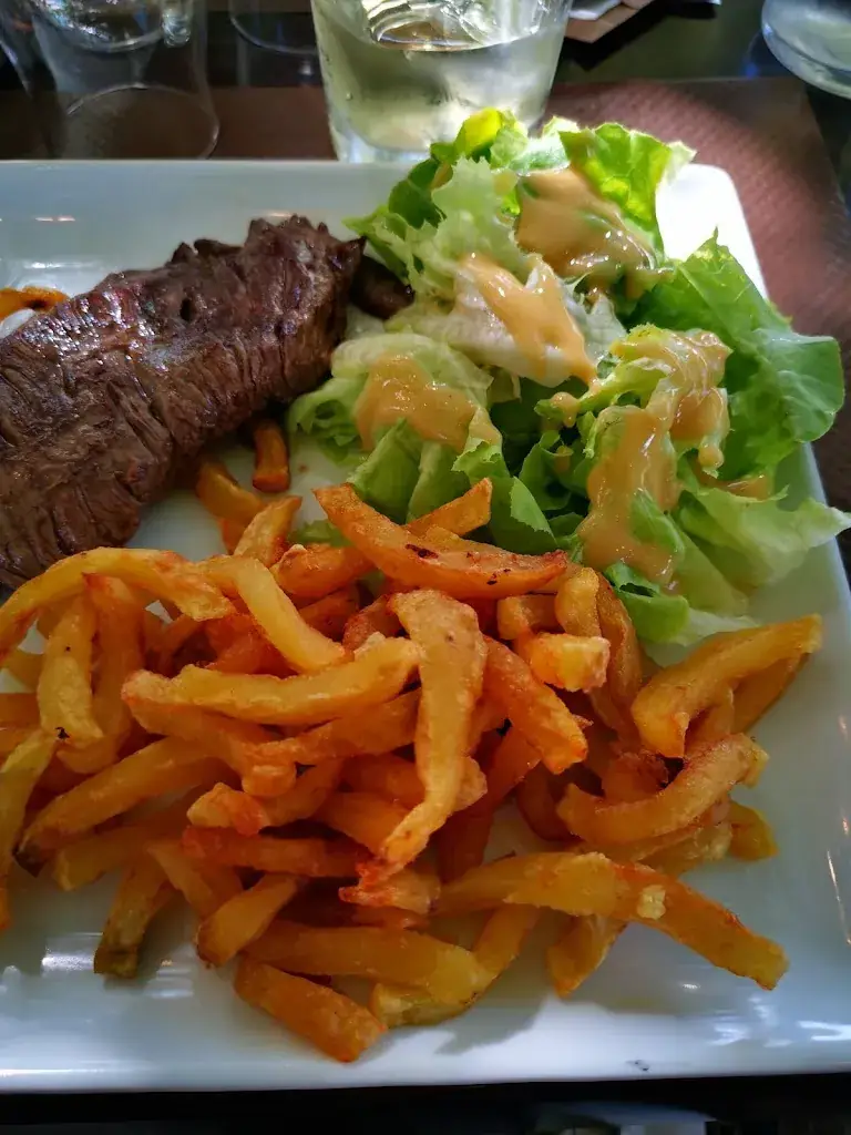 Bar Restaurant le Globe_Capdenac-Gare_slider_image_2