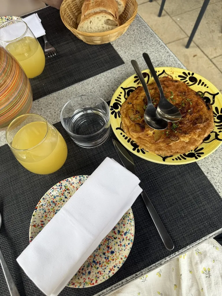 Maëva Cdr_Restaurante Loryna_Lozanne_review