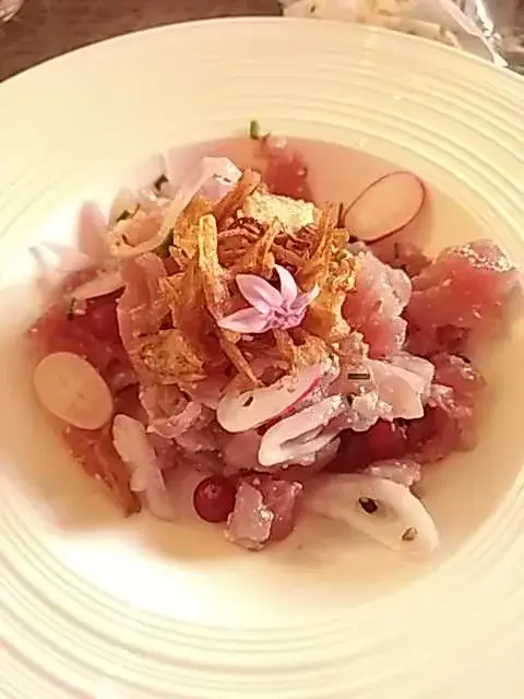 Adrien Vangrundelbeke_Chawa Thaï restaurant_Capdenac-Gare_review