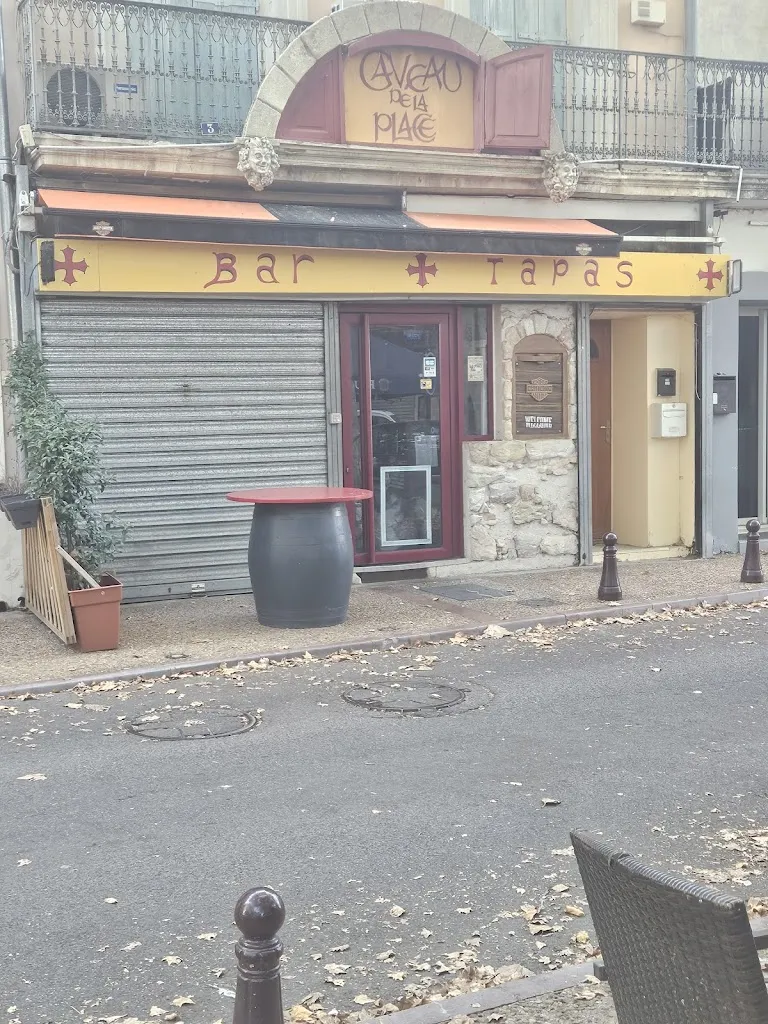 Le Caveau De La Place_Capestang_slider_image_3