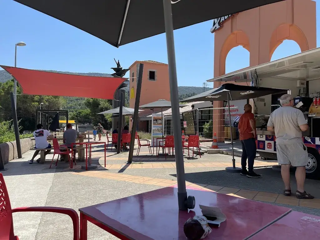 McDonald's restaurant in Capendu