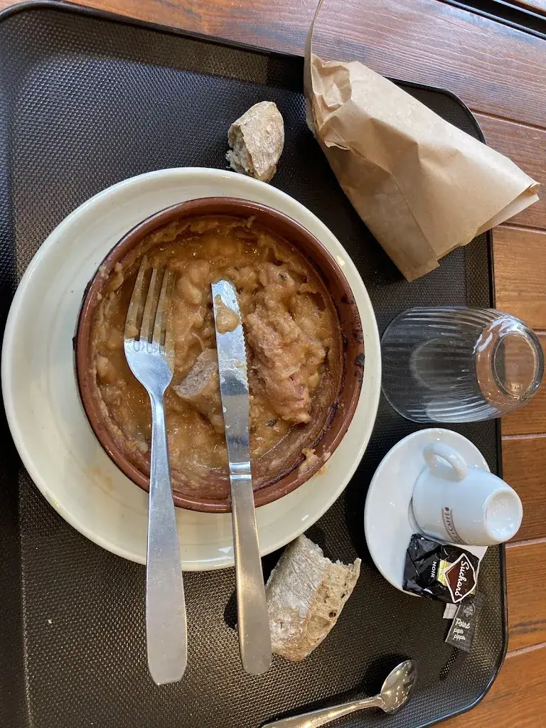 jean-luc Mola_AUTOGRILL PLUS - AUTOGRILL Corbières Nord A61_Capendu_review