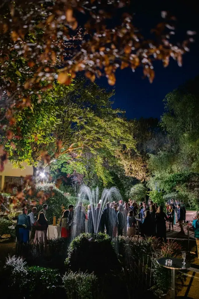 Field Of Val D'azergues restaurant in Lucenay