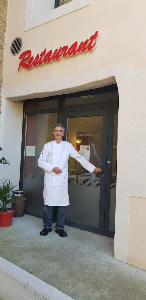 Chez Modeste_Puichéric_slider_image_1