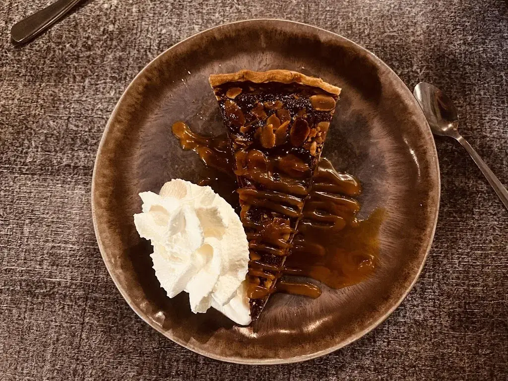 Lorna Young_Vins de Dagne_Val-de-Dagne_review