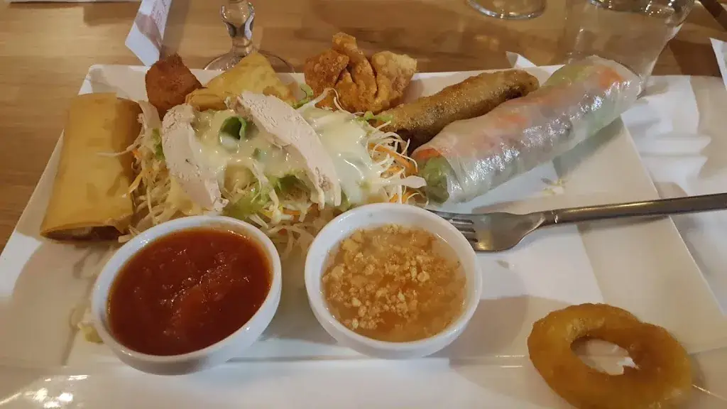 Johana D._Les Rives du Mékong_Caraman_review