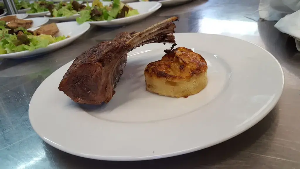 Restaurant de la Poste Caraman Sarl Gregoris_Caraman_slider_image_2