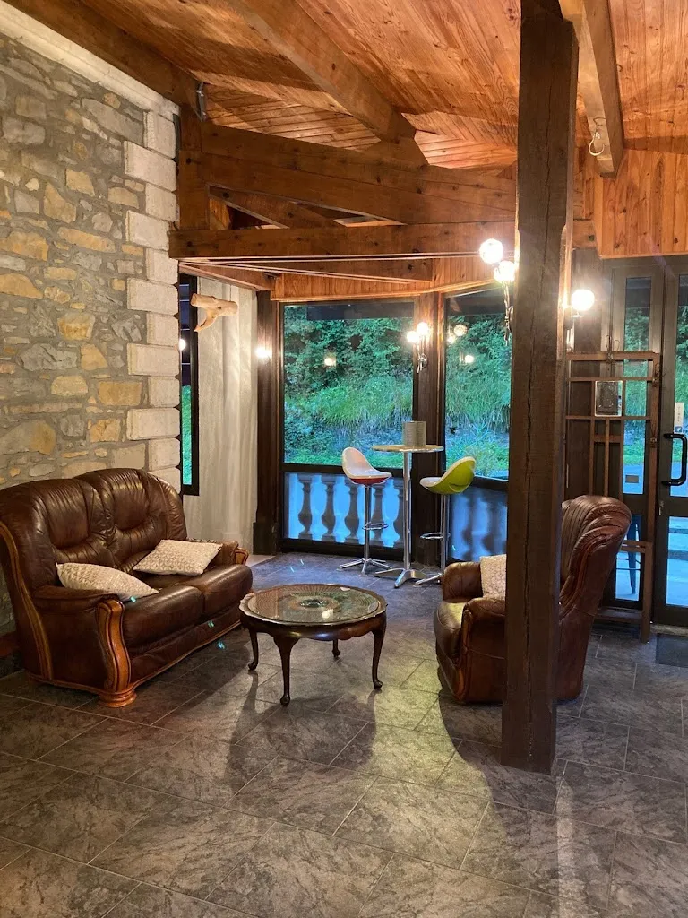 Auberge De La Goutille_Capvern_slider_image_3