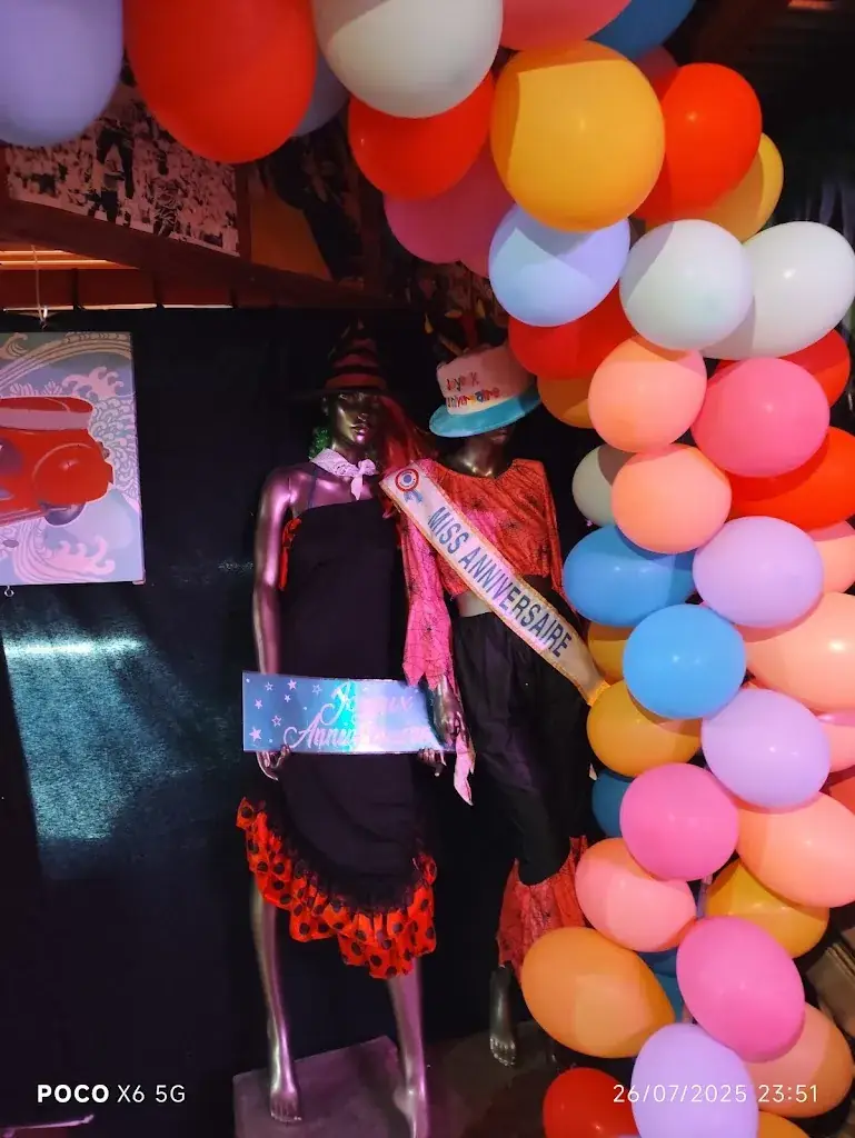 Dominique Dumanoir_La Siesta_Capvern_review