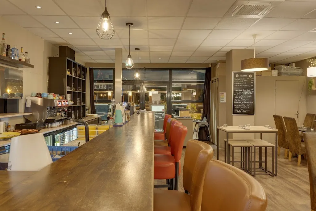 Le Jardin De Lana restaurant in Castanet-Tolosan