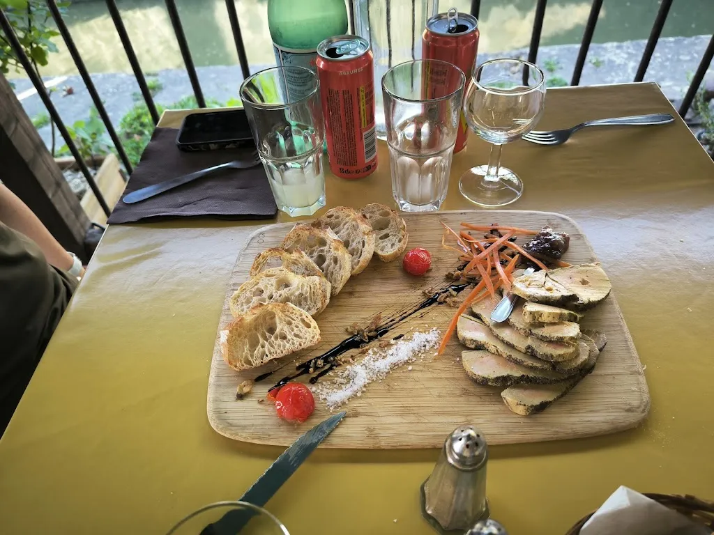 Restaurant Écluse de Vic, Castanet Tolosan : La Crise de foi_Castanet-Tolosan_slider_image_2