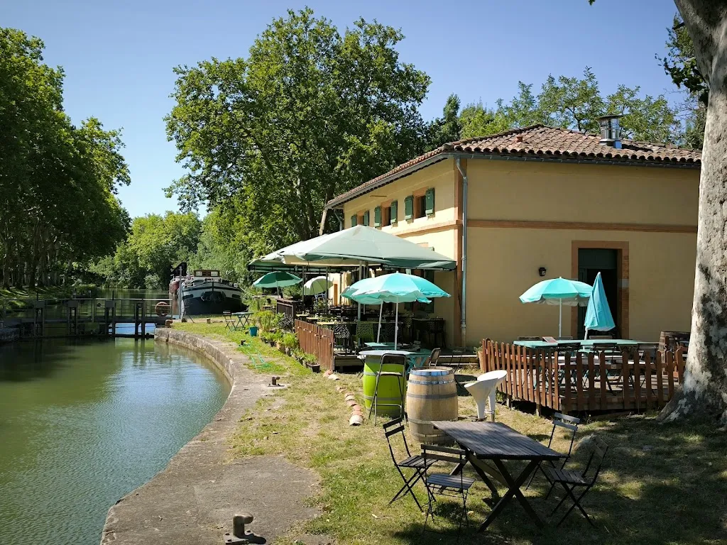 Restaurant Écluse de Vic, Castanet Tolosan : La Crise de foi_Castanet-Tolosan_slider_image_3