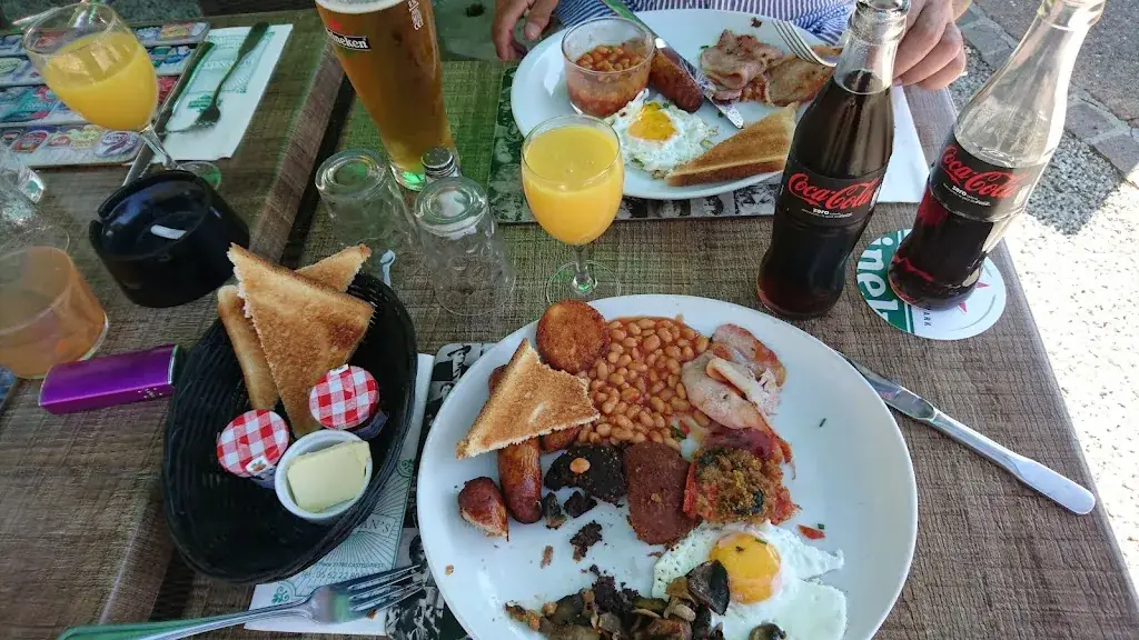 Menu_Brennan's Bar_Castelginest_image_9