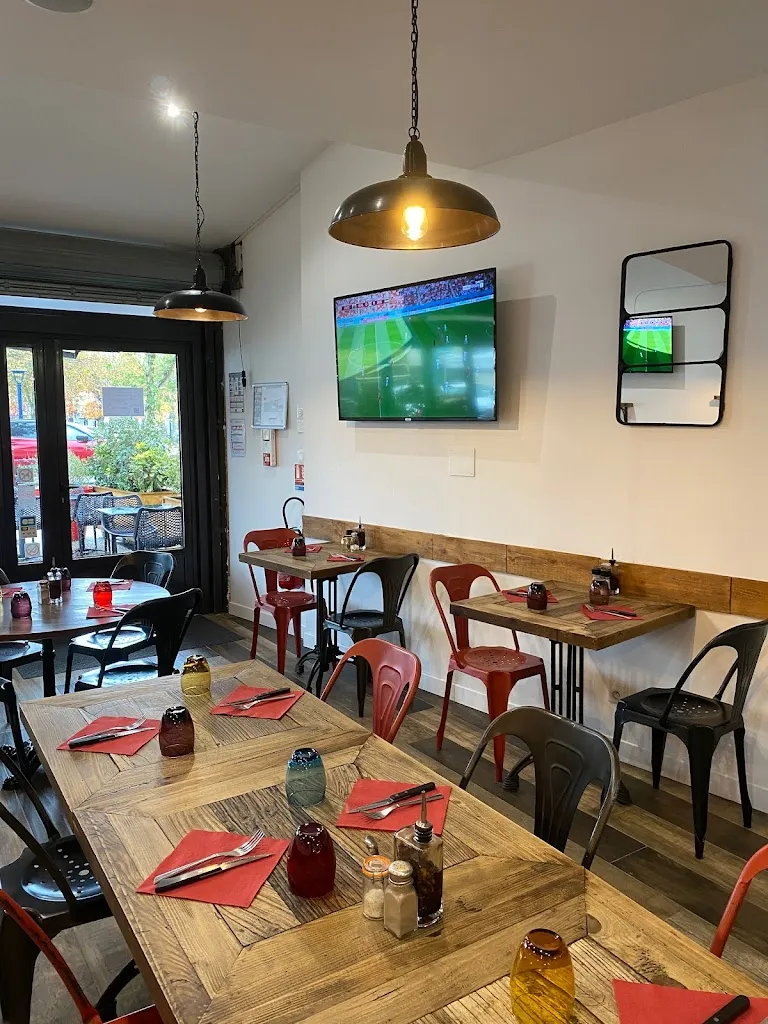 BOCCA ALBA CASTELGINEST restaurant in Castelginest