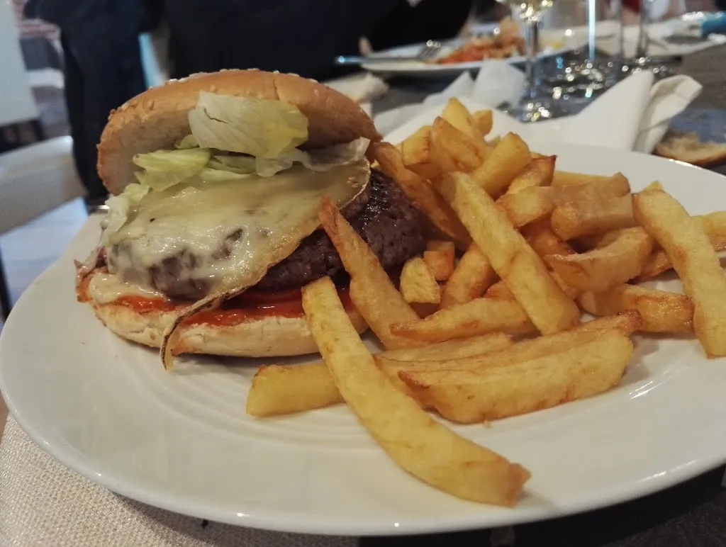 Menu_Field Terrasse - Salles De Réception - Restaurant Accommodation_Carbonne_image_6