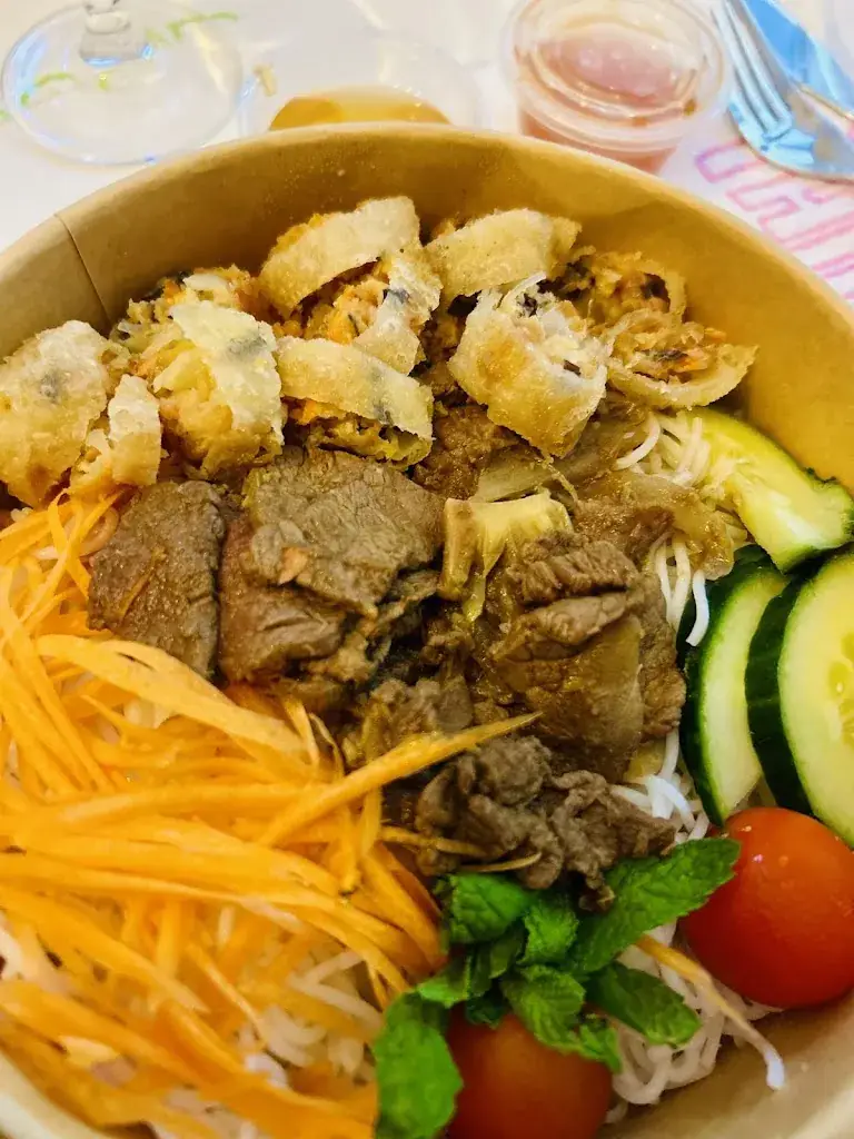 CHANTHAI_Carbonne_slider_image_2