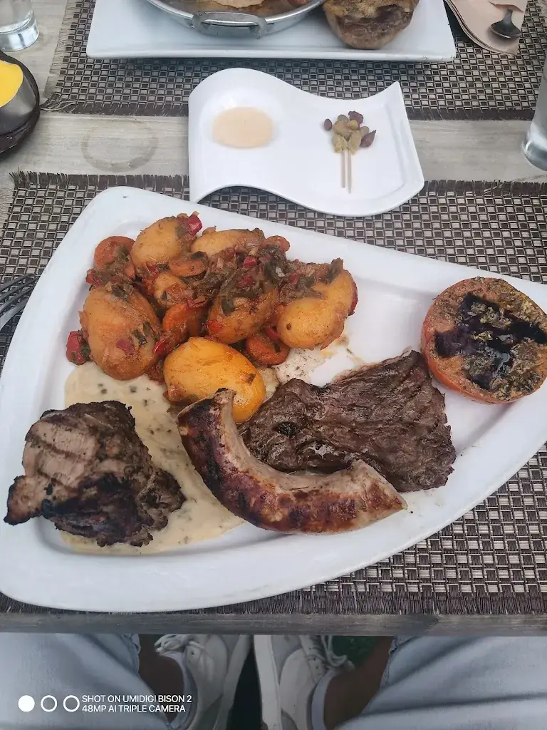 La brocante de l'olivier_Montesquieu-Volvestre_slider_image_2