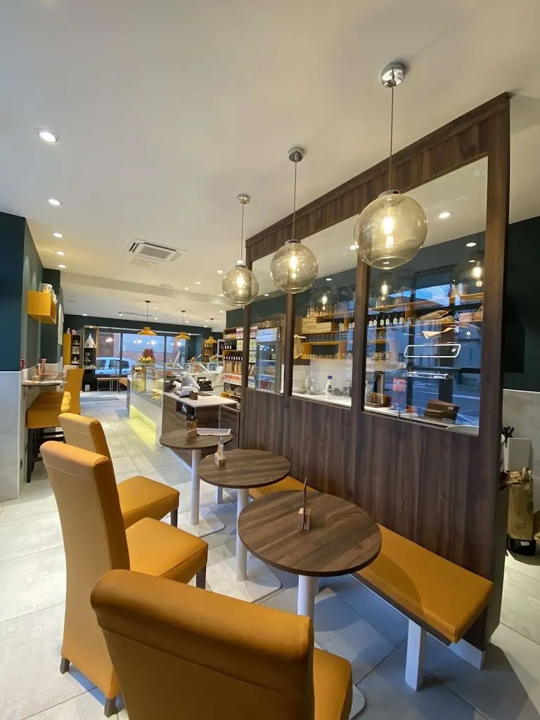 Maison Gélis - Pâtisserie Chocolaterie à Carbonne restaurant in Carbonne