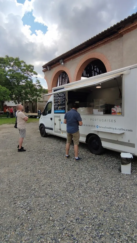 Bessa Food Truck_Carbonne_slider_image_2