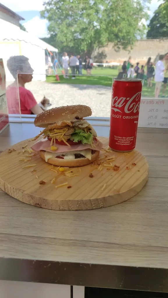 Bessa Food Truck_Carbonne_slider_image_3