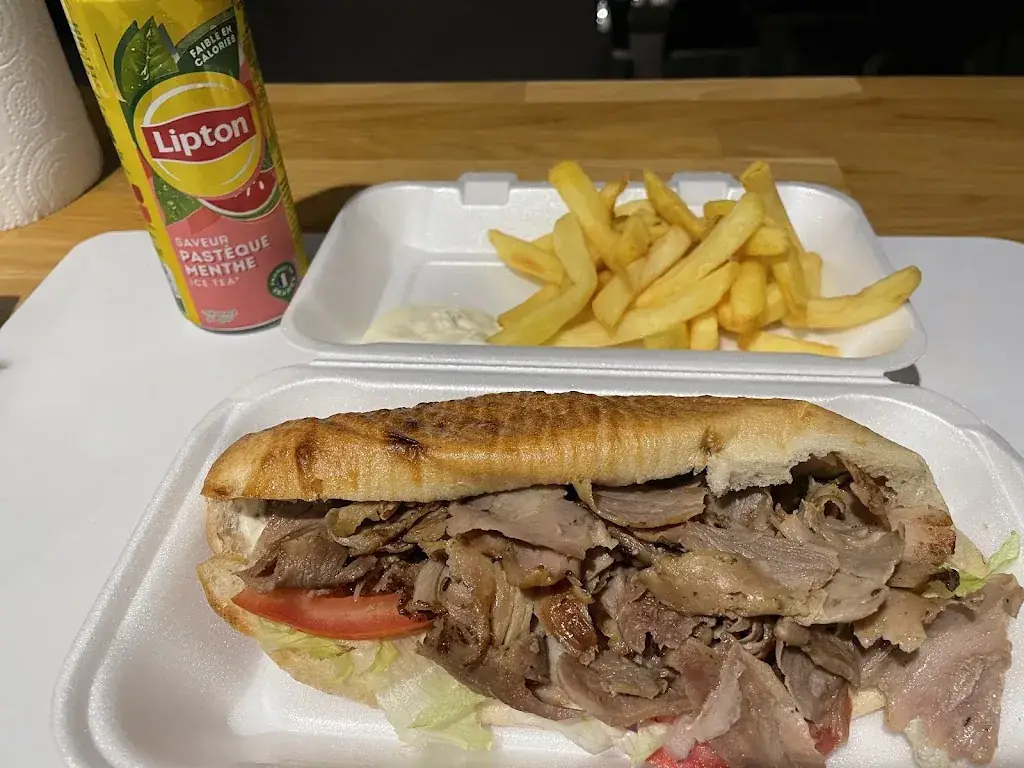 Marion L_So good tacos kebab burgers_Carbonne_review