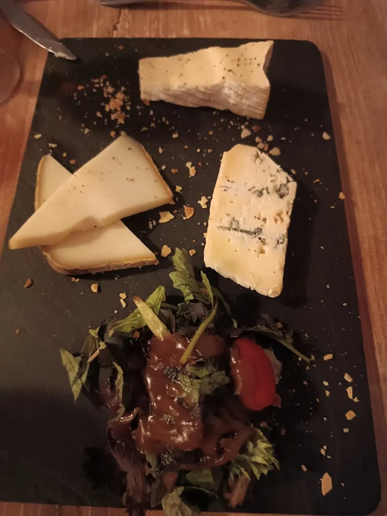 Ana Iglesias_restaurant le chaudron_Carcassonne_recensione