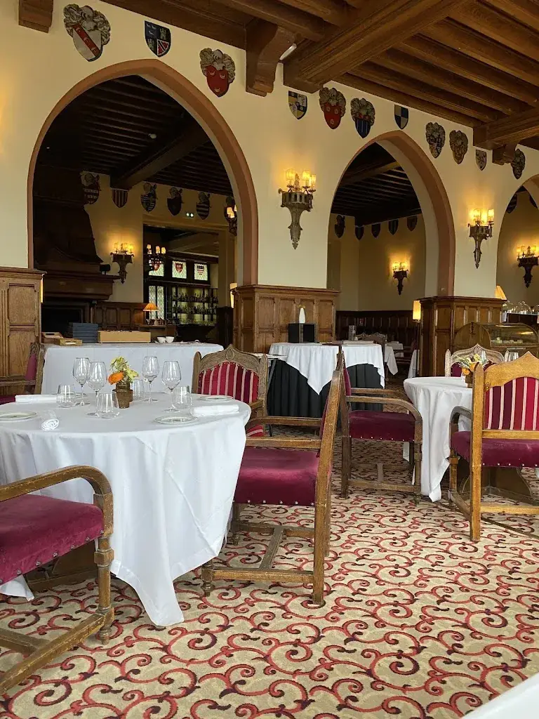 Colette Tanpho_LA BARBACANE_Carcassonne_review