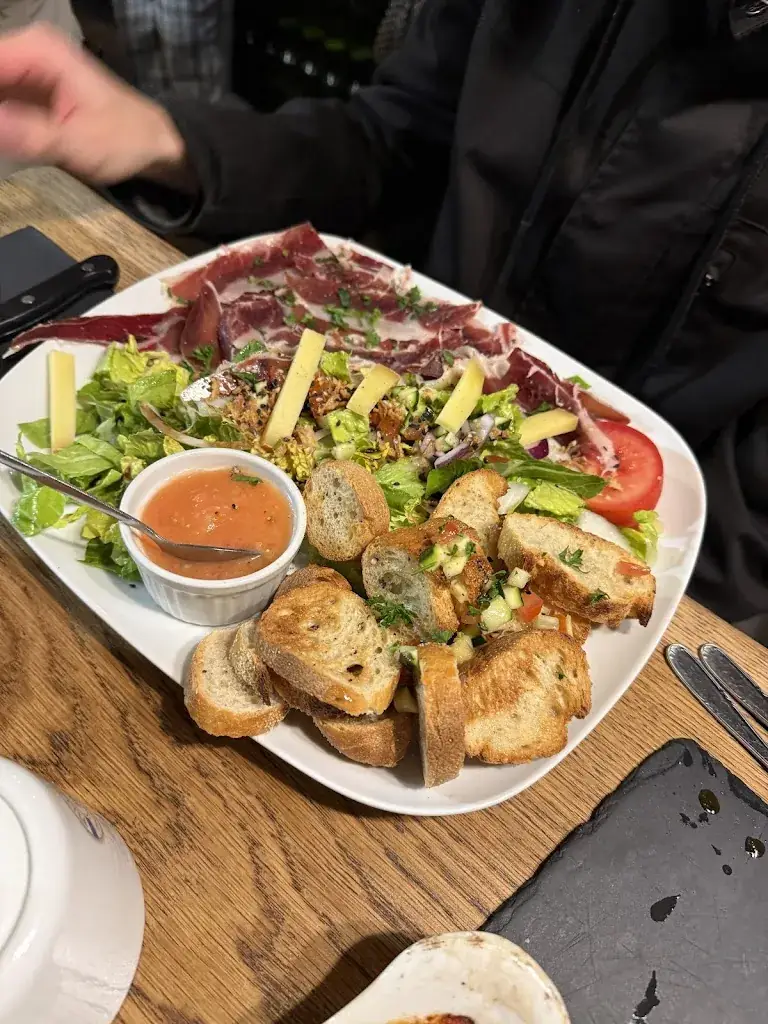 Olesia Doligoyda_L'escargot_Carcassonne_recensione