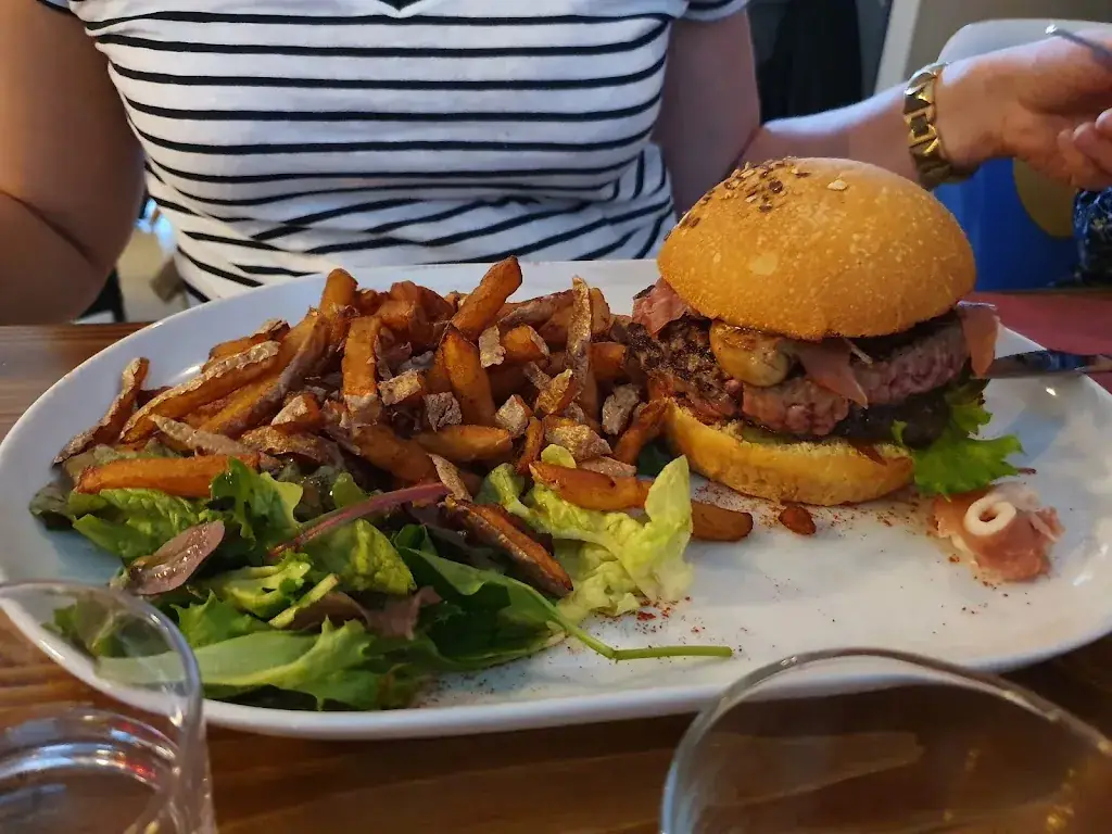 Menu_Restaurant Burger et Cassolette Carcassonne_Carcassonne_image_5