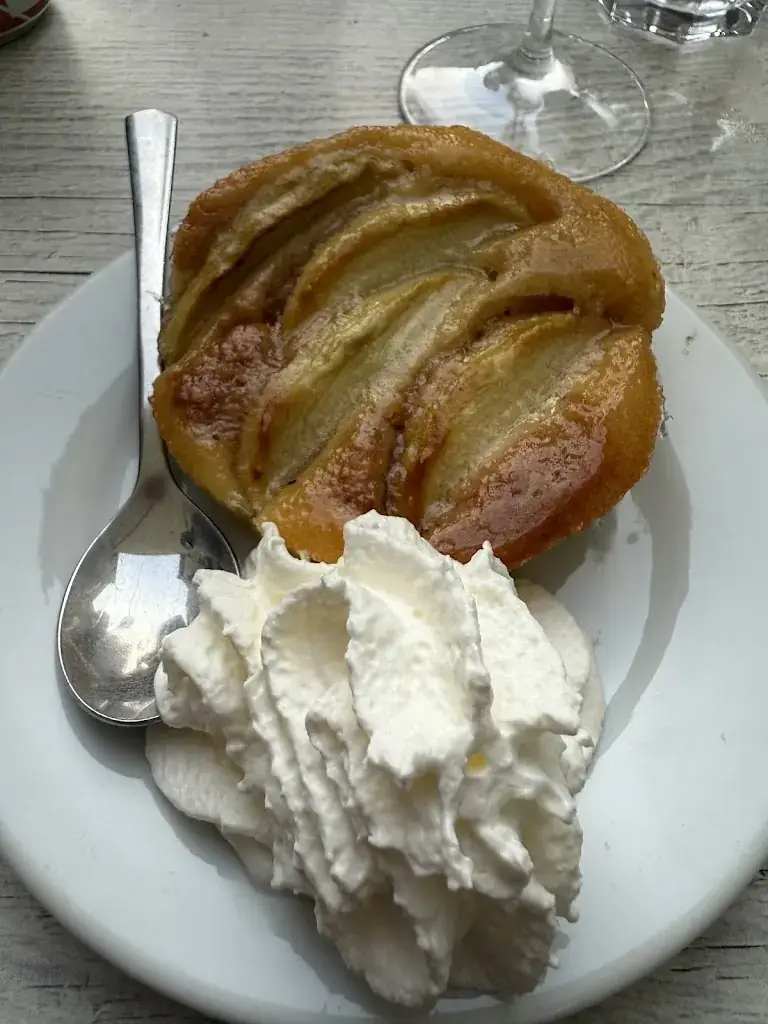 Sandra Marchant_les copains d'abord_Carcassonne_review