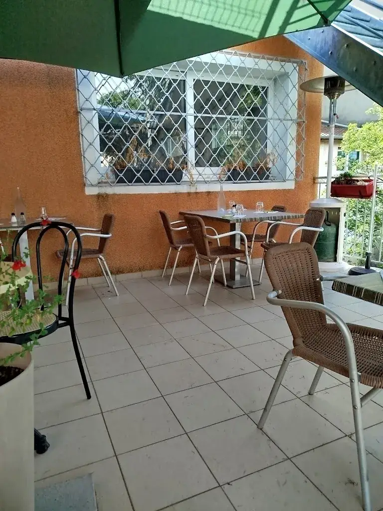 Café de l'avenue_Livron-sur-Drôme_slider_image_3