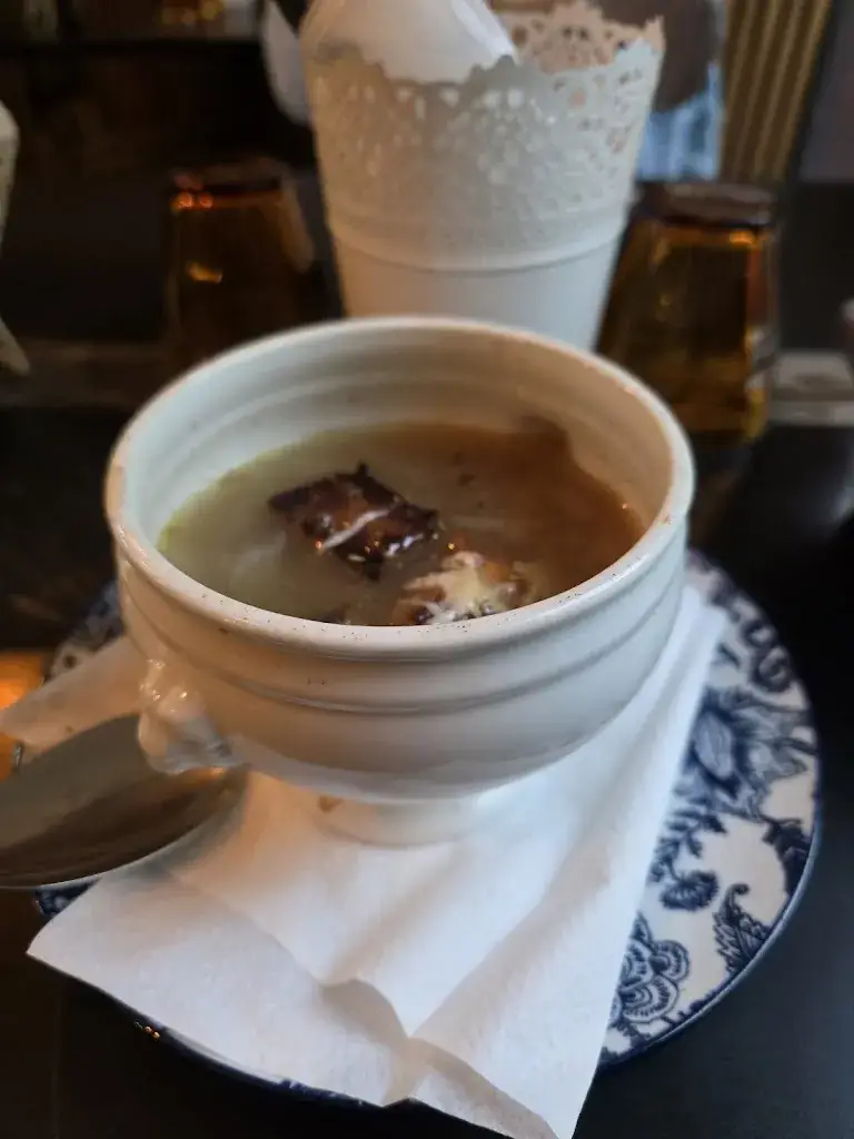 Olivia Lange_Le Jardin De La Tour du Plô_Carcassonne_review