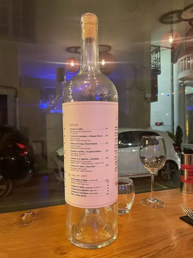 Agnes Peignen_Le Rideau Rouge_Carcassonne_reseña