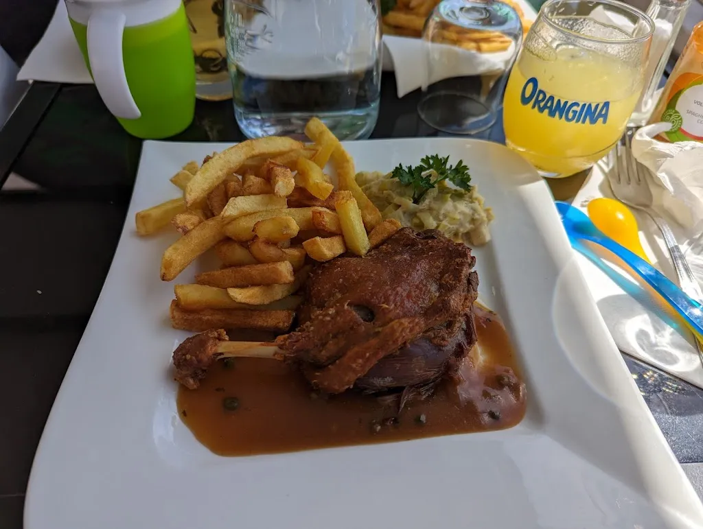 Christine Chua_Le Quai 21_Castelnaudary_review