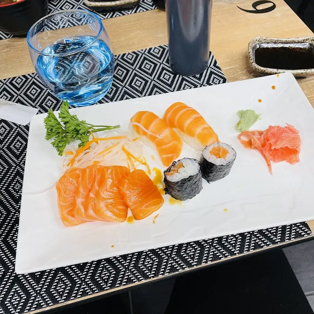 Anna P_New sushi_Castelnaudary_review