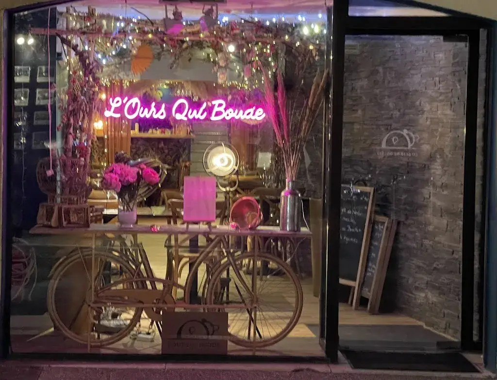 L'ours qui boude restaurant in Castelnau-le-Lez