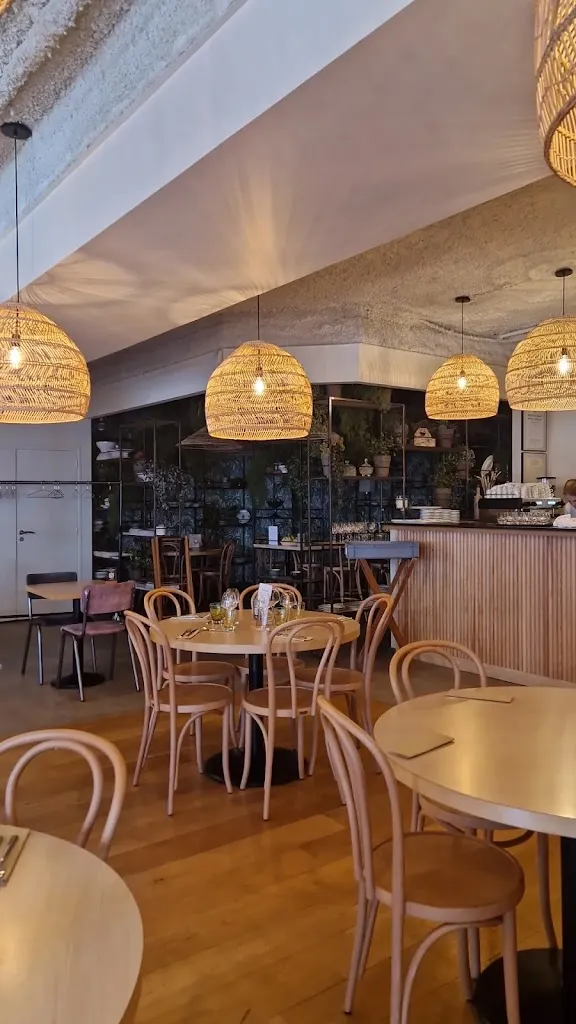 Manila T.L_Maison Savoure Restaurant_Limonest_review