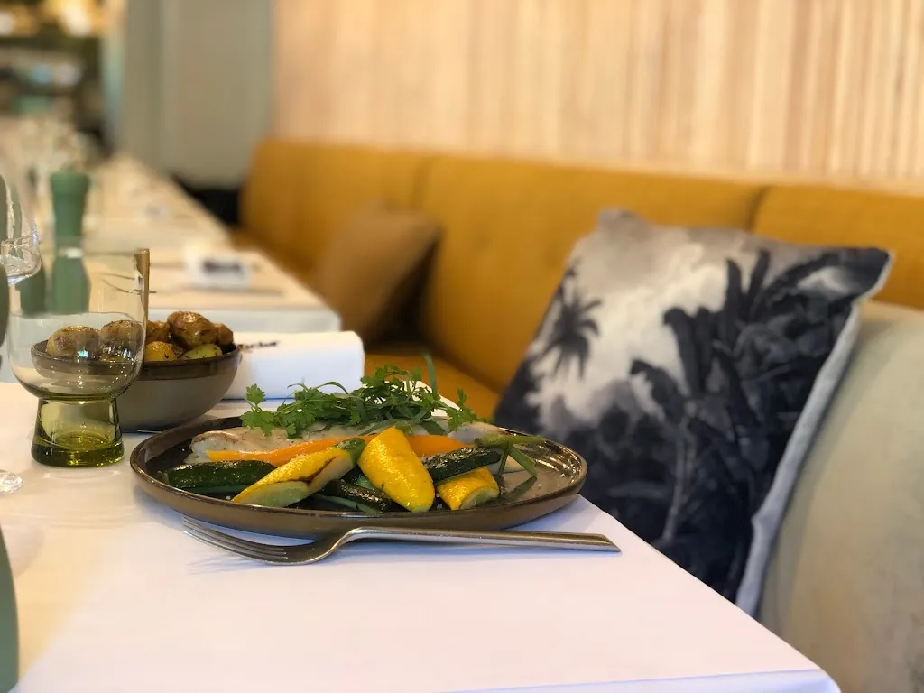 Maison Savoure Restaurant_Limonest_slider_image_3