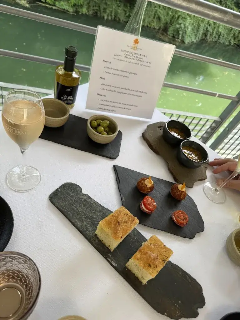 Emily_La Réserve Rimbaud_Montpellier_recensione