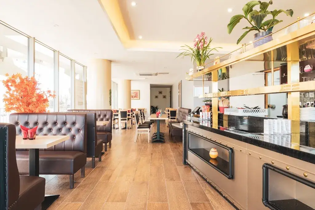 J'adooore Asia restaurant in Castelnau-le-Lez