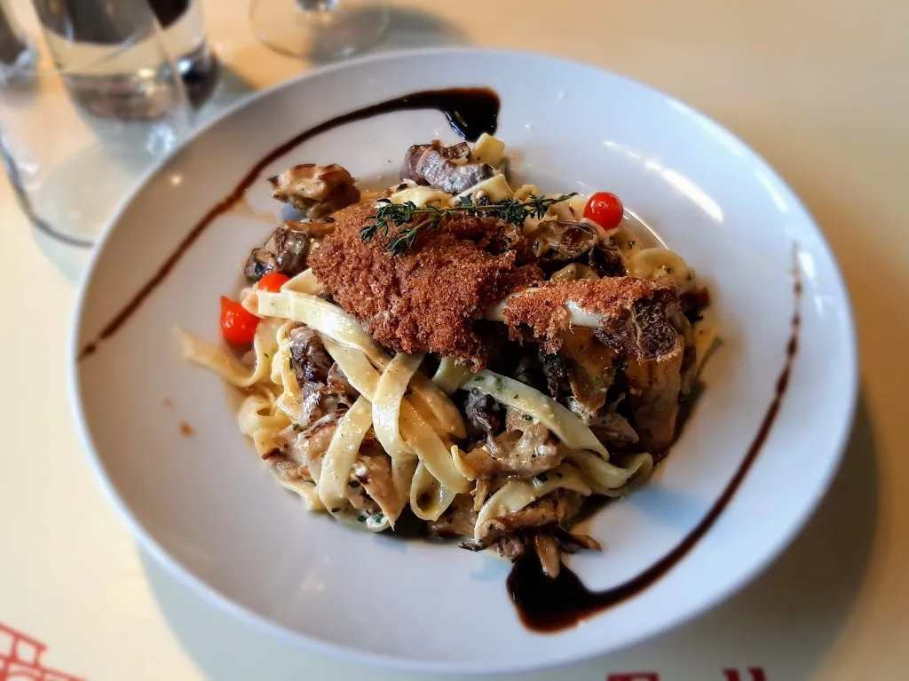 Resto des Halles_Castres_slider_image_2