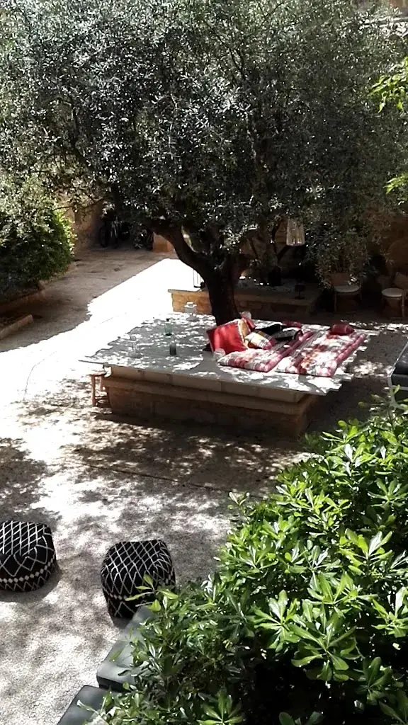 Hotel Le Vieux Castillon_Castillon-du-Gard_slider_image_2