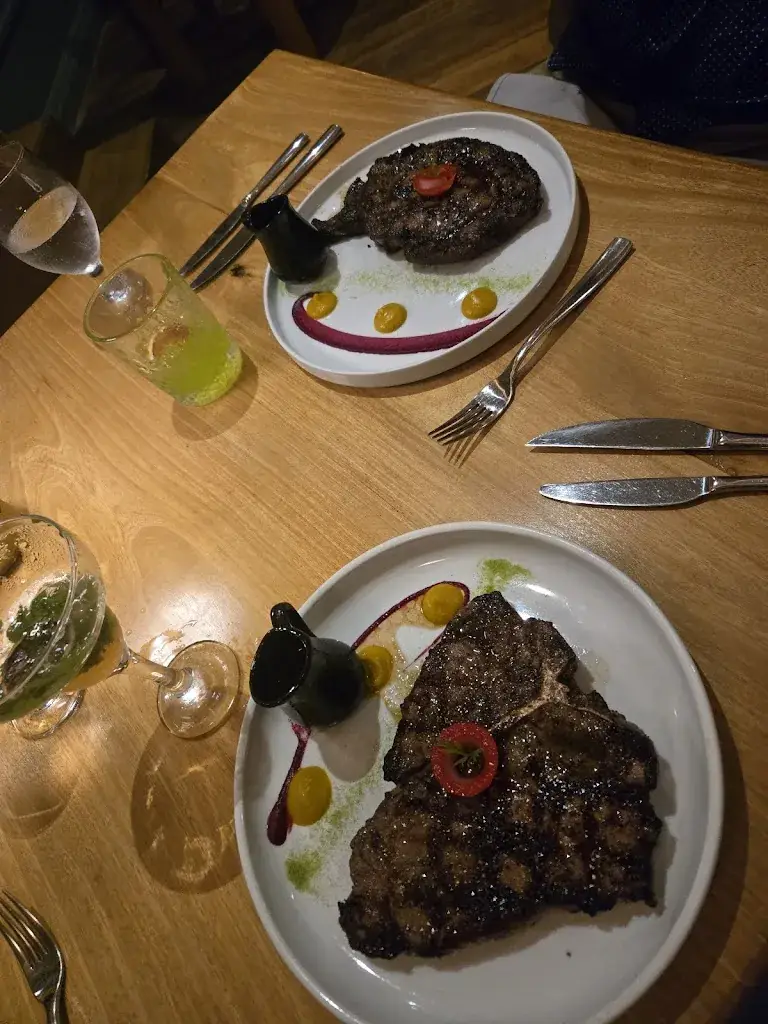 Dalia Mejia_Big Chef Steakhouse_Lucia_review