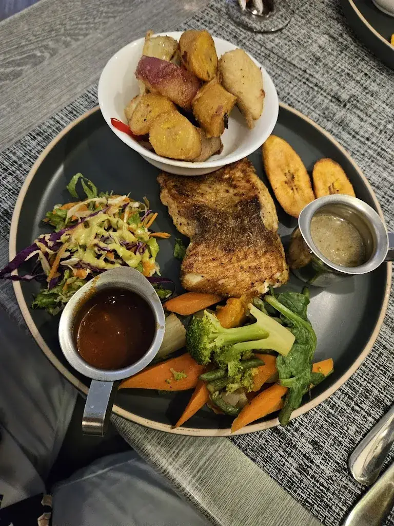 Menu_Matthew's Rooftop Restaurant_Lucia_image_6