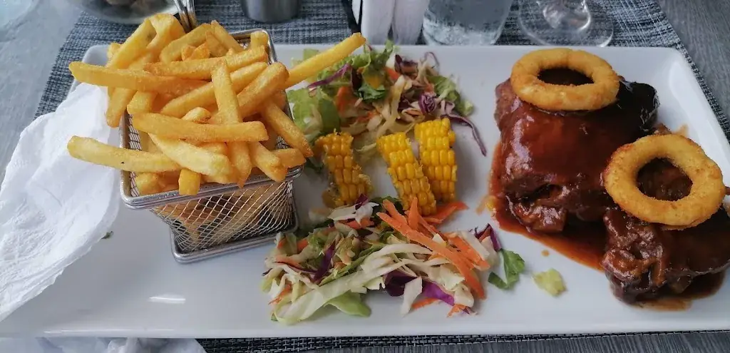 Menu_Matthew's Rooftop Restaurant_Lucia_image_8