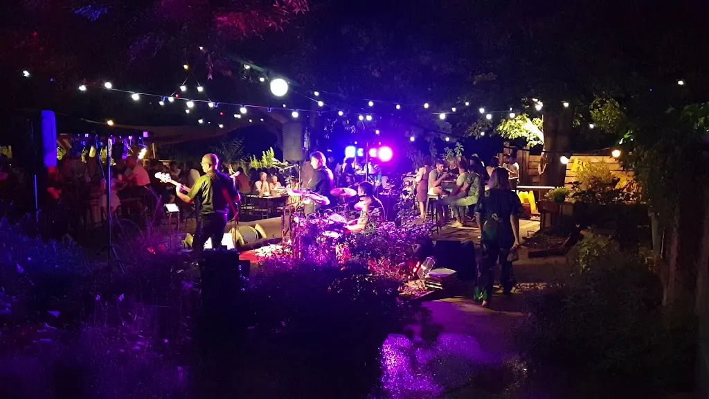 La Cantine du Curé_Caunes-Minervois_slider_image_2